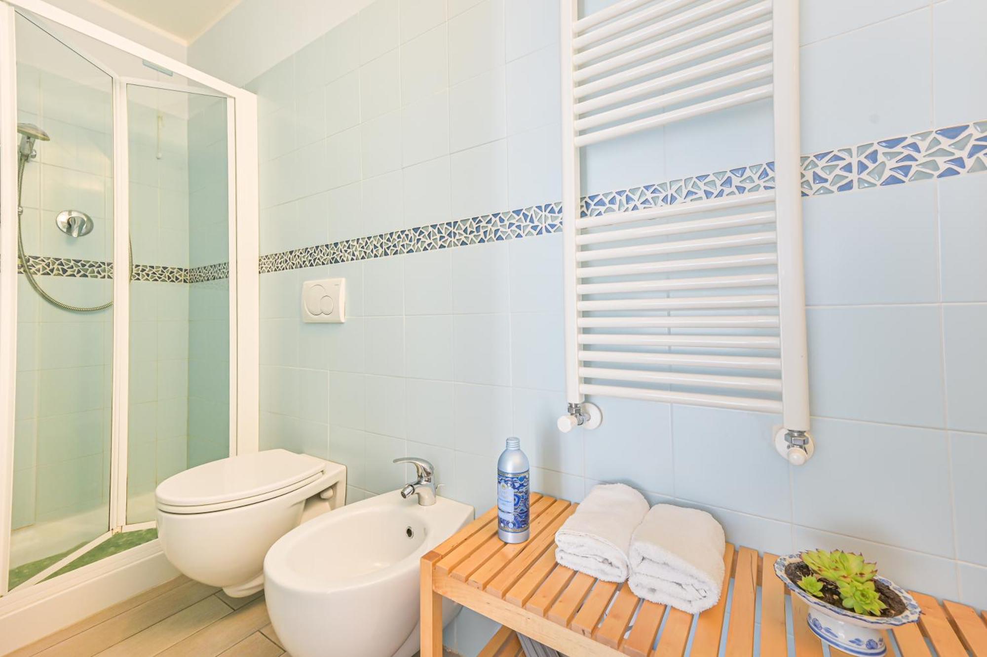 Linus By Breathe Liguria Bed & Breakfast *